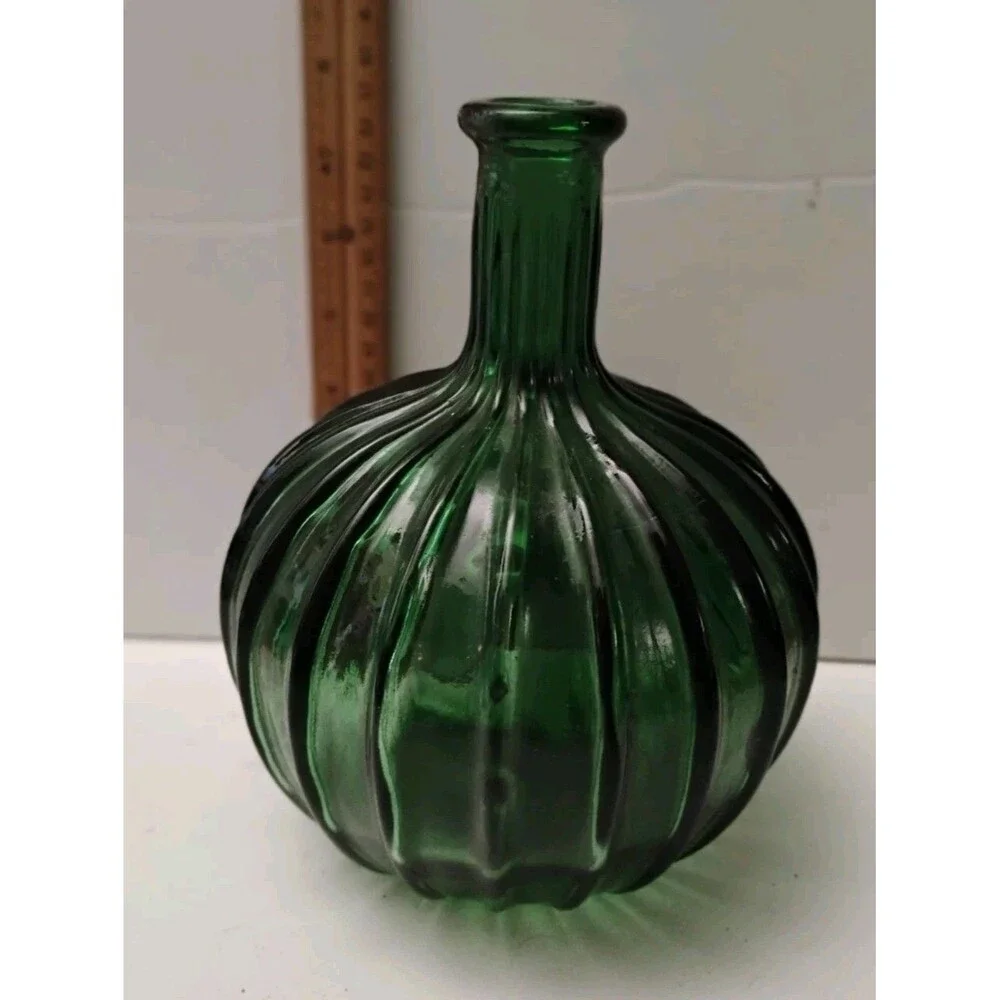 Vintage Empoli Italian Green Glass Onion Genie Bottle Decanter Vase No Stopper